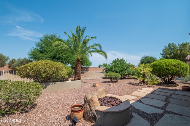 18650 N CACTUS FLOWER Way, Surprise, AZ 85387