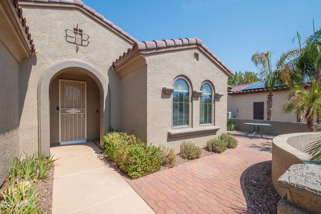 18650 N CACTUS FLOWER Way, Surprise, AZ 85387