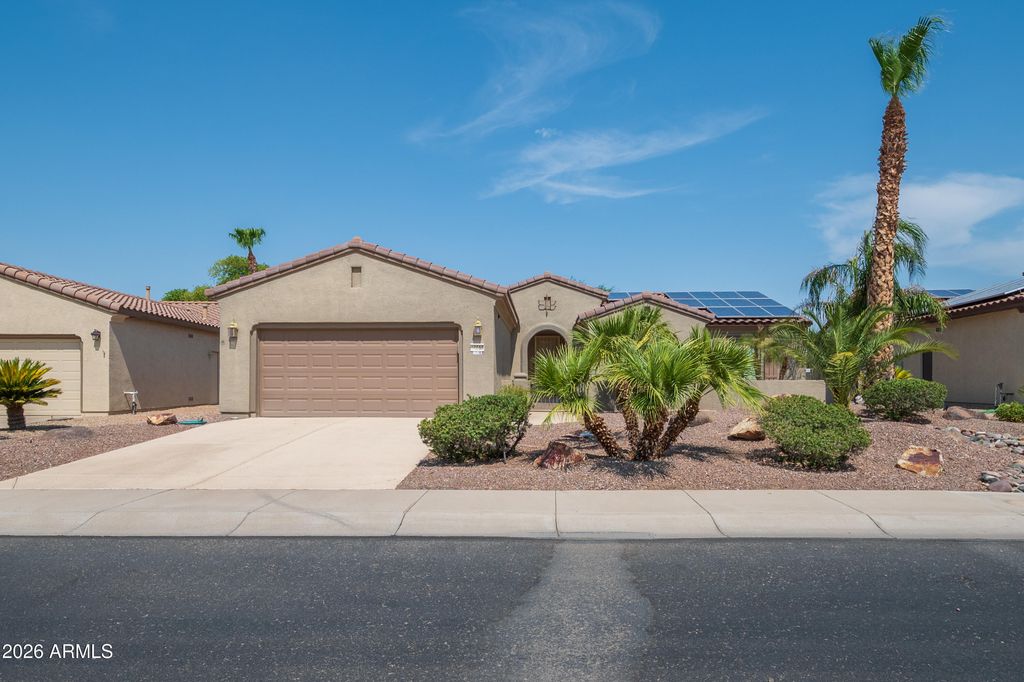 18650 N CACTUS FLOWER Way, Surprise, AZ 85387