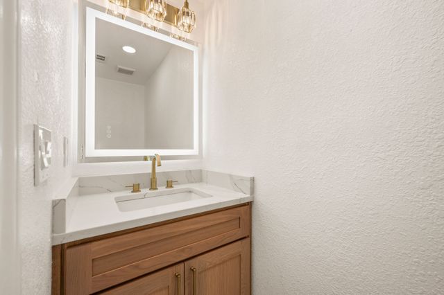 1311 Lakewood Drive, Mckinney, TX 75072