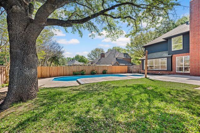 1311 Lakewood Drive, Mckinney, TX 75072