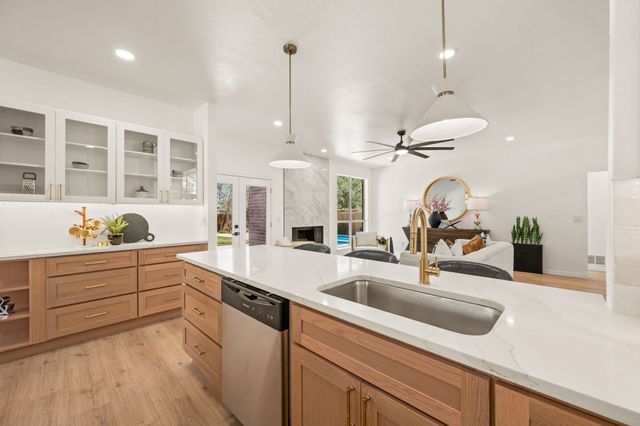 1311 Lakewood Drive, Mckinney, TX 75072