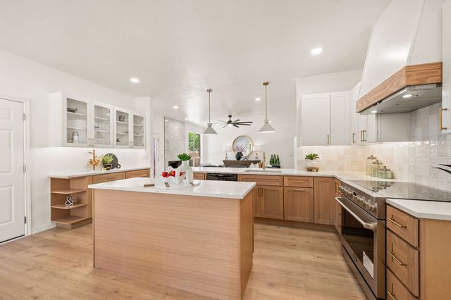 1311 Lakewood Drive, Mckinney, TX 75072