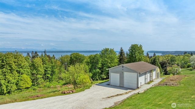 827 Michael Way, Camano Island, WA 98282