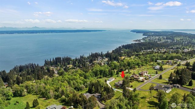 827 Michael Way, Camano Island, WA 98282