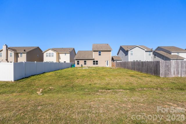 12863 Mustang Drive, Midland, NC 28107