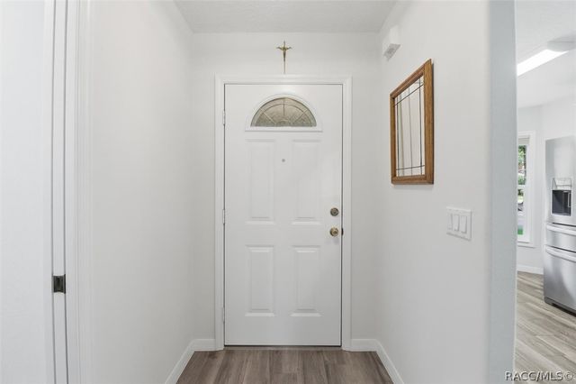 1912 N Havershall Point, Crystal River, FL 34429