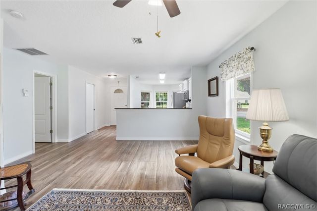 1912 N Havershall Point, Crystal River, FL 34429