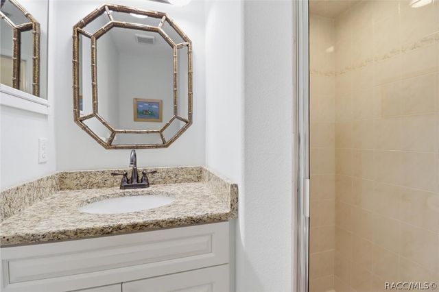 1912 N Havershall Point, Crystal River, FL 34429
