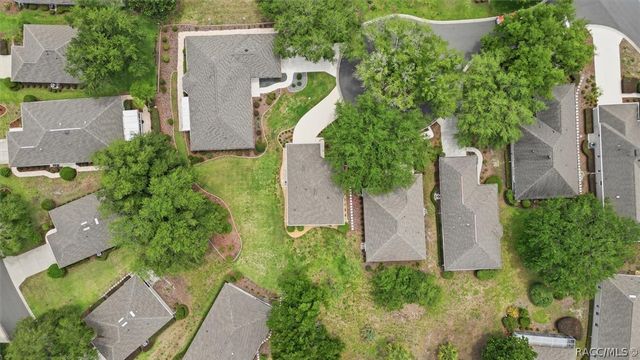 1912 N Havershall Point, Crystal River, FL 34429