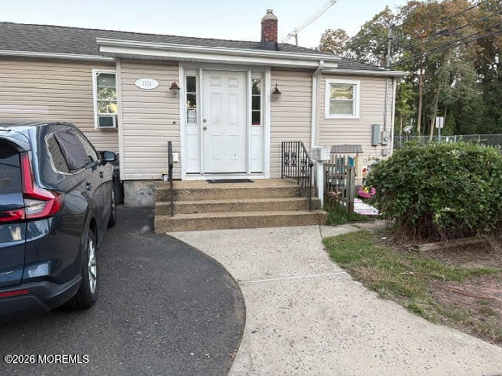 137 Port Monmouth Road A & B, Keansburg, NJ 07734