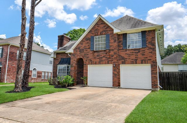 1206 Green Knoll Drive, Sugar Land, TX 77479