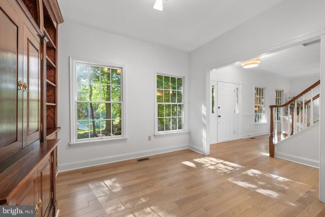 1224 NOB HILL DR, Gambrills, MD 21054