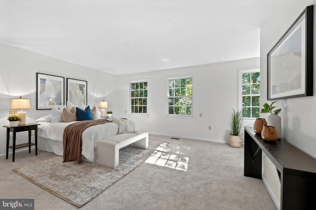 1224 NOB HILL DR, Gambrills, MD 21054