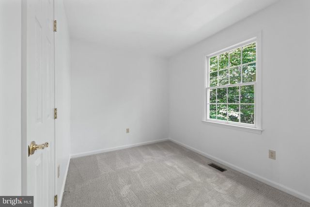 1224 NOB HILL DR, Gambrills, MD 21054