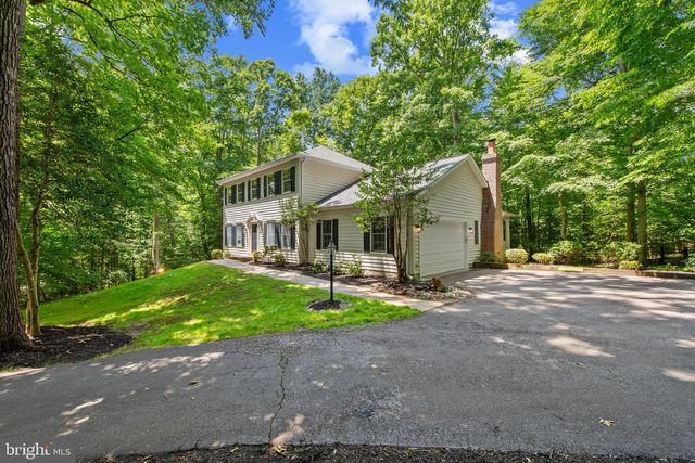 1224 NOB HILL DR, Gambrills, MD 21054