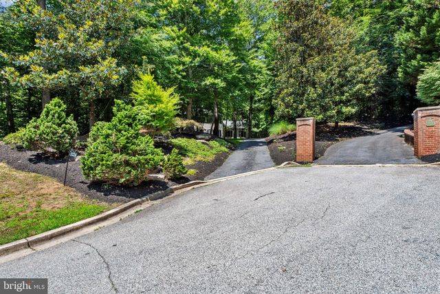 1224 NOB HILL DR, Gambrills, MD 21054