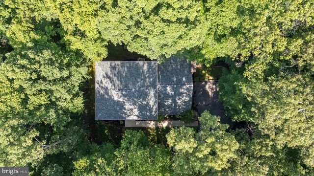 1224 NOB HILL DR, Gambrills, MD 21054