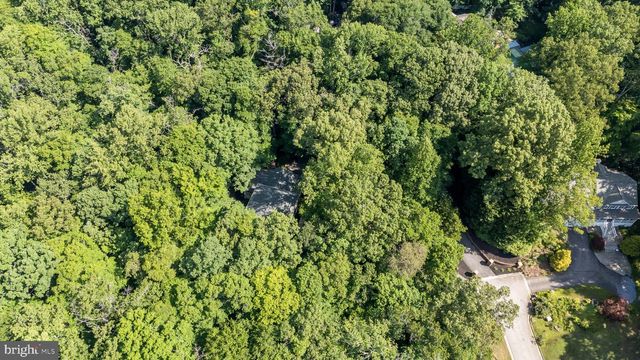 1224 NOB HILL DR, Gambrills, MD 21054