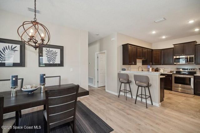 590 Remington Green Drive SE, 104, Palm Bay, FL 32909