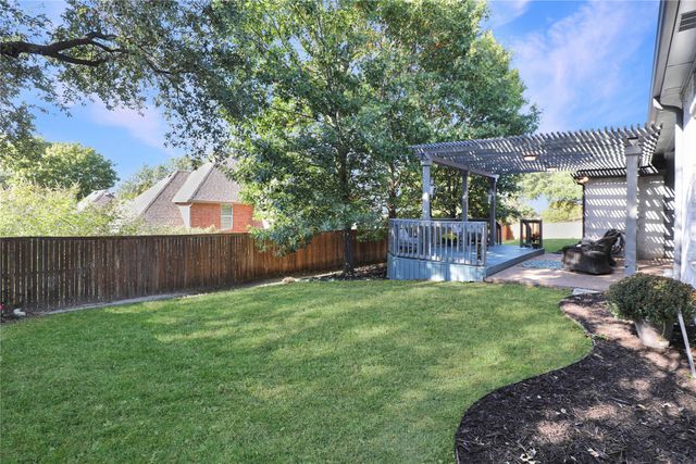 4709 N Meadow Ridge Circle, Mckinney, TX 75072