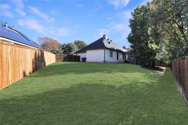 4709 N Meadow Ridge Circle, Mckinney, TX 75072