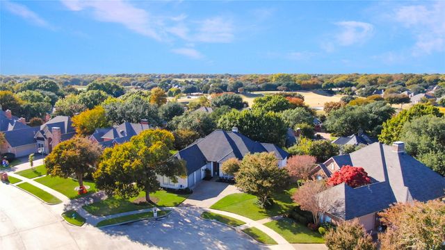 4709 N Meadow Ridge Circle, Mckinney, TX 75072