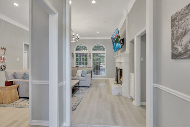 4709 N Meadow Ridge Circle, Mckinney, TX 75072