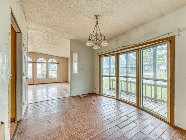 3562 Meadowcrest Drive, Monroe, MI 48162