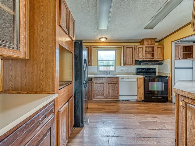 3562 Meadowcrest Drive, Monroe, MI 48162