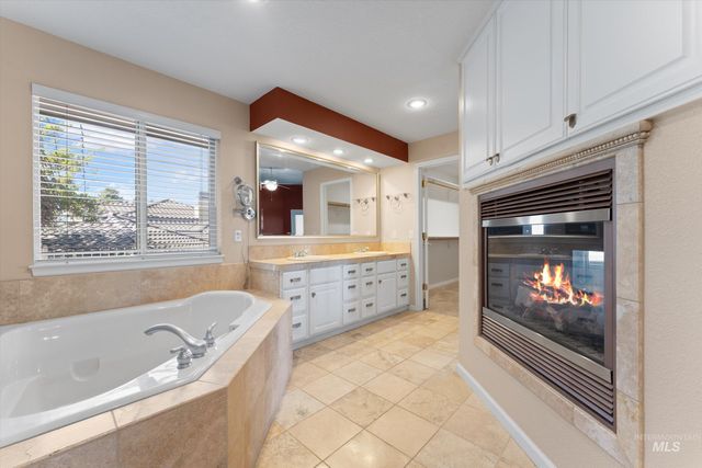 3954 W Quail Ridge, Boise, ID 83703