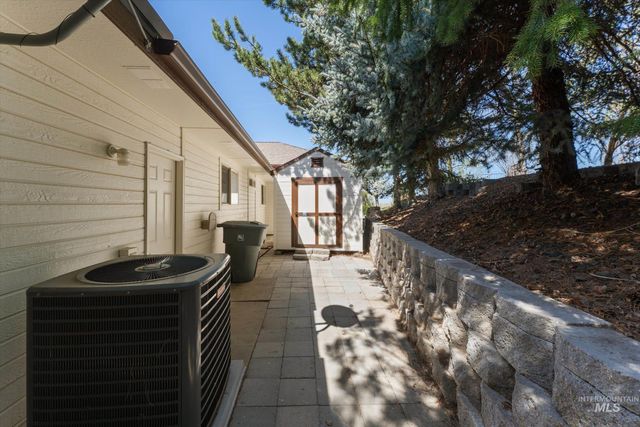 3954 W Quail Ridge, Boise, ID 83703