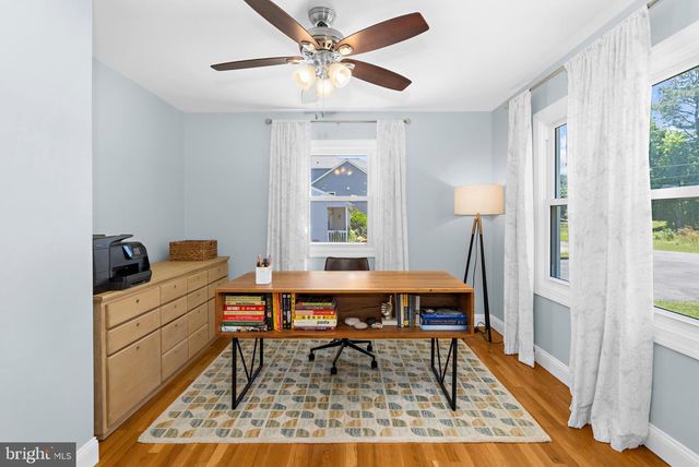 205 RIVERSIDE DR, Chester, MD 21619