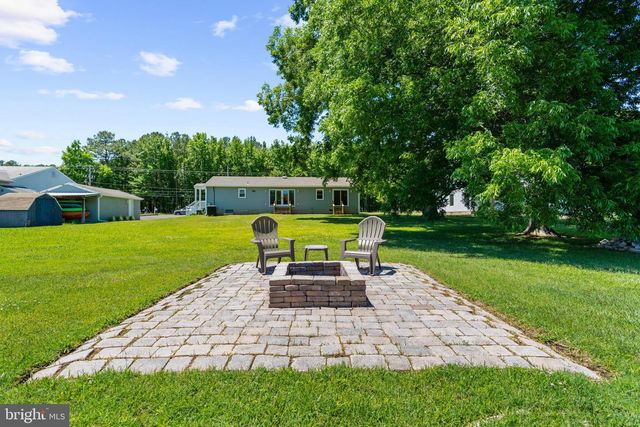 205 RIVERSIDE DR, Chester, MD 21619