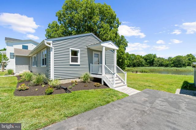 205 RIVERSIDE DR, Chester, MD 21619