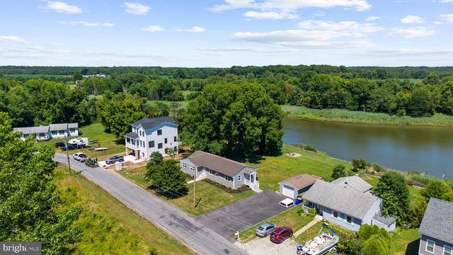 205 RIVERSIDE DR, Chester, MD 21619