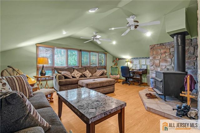 74 Brotherhood Street, Piscataway, NJ 08854