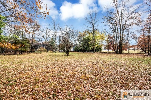 74 Brotherhood Street, Piscataway, NJ 08854