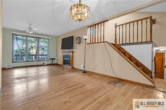 74 Brotherhood Street, Piscataway, NJ 08854