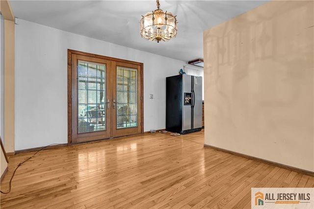 74 Brotherhood Street, Piscataway, NJ 08854