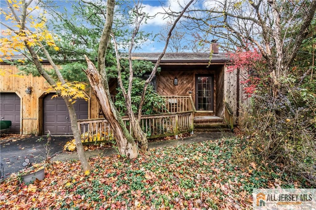 74 Brotherhood Street, Piscataway, NJ 08854