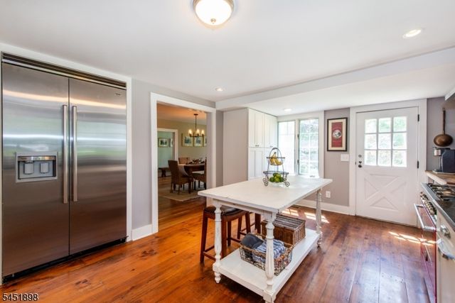 159 Mountainside Rd, Mendham Twp., NJ 07945