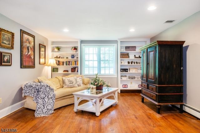 159 Mountainside Rd, Mendham Twp., NJ 07945