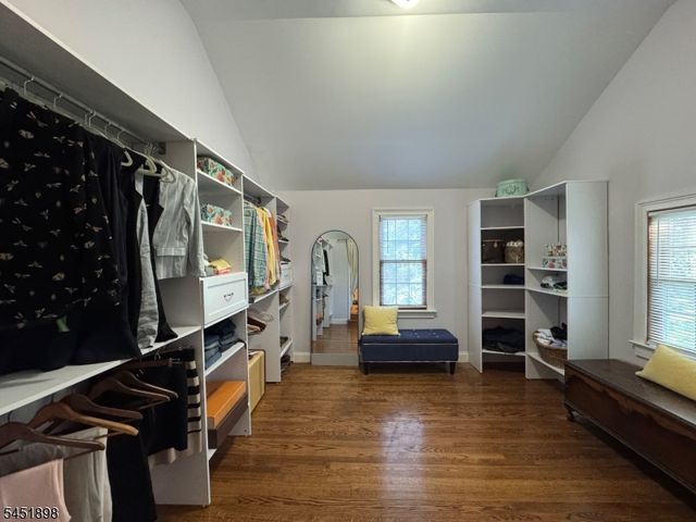 159 Mountainside Rd, Mendham Twp., NJ 07945