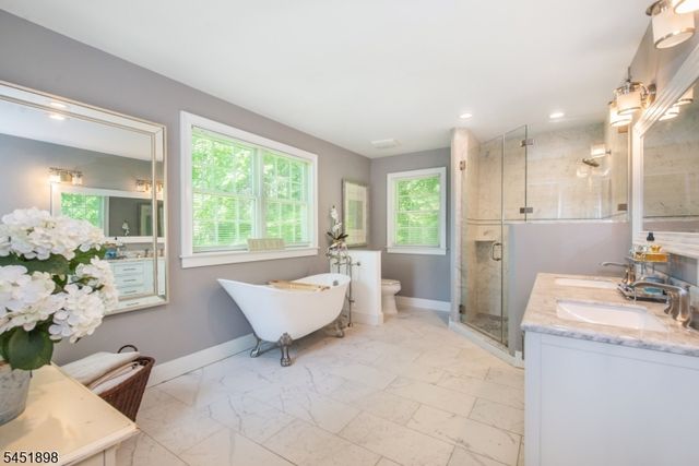 159 Mountainside Rd, Mendham Twp., NJ 07945