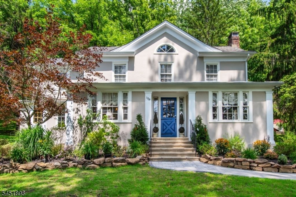159 Mountainside Rd, Mendham Twp., NJ 07945