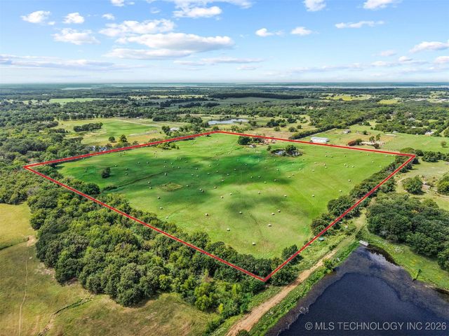 419 Mead Cemetery, Mead, OK 73449