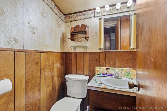 419 Mead Cemetery, Mead, OK 73449