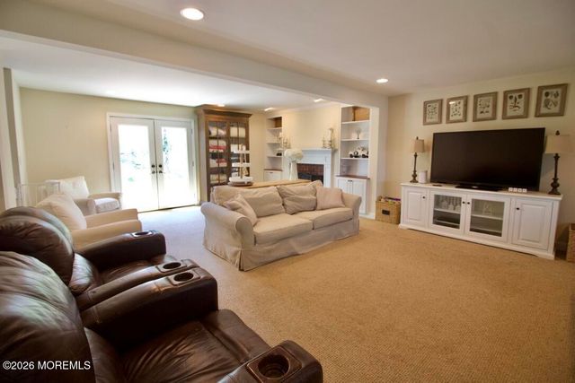 32 Sabina Terrace, Freehold, NJ 07728