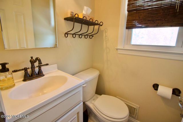 32 Sabina Terrace, Freehold, NJ 07728